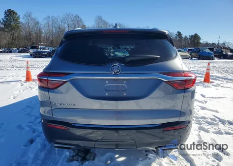 2020 Buick Enclave Essence z USA, uszkodzony, nr VIN 5GAERBKW2LJ135652